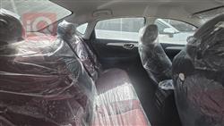 نيسان سيلفي